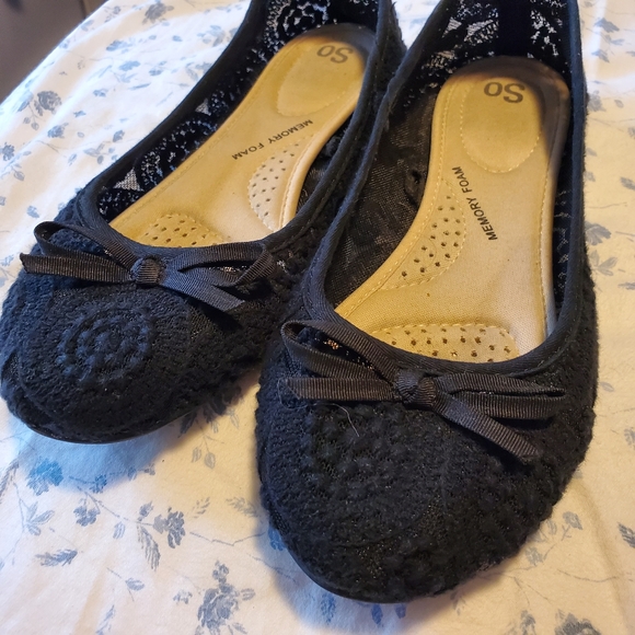 🌠3/$12 or FREE🌠 black lacy flats - Picture 4 of 5